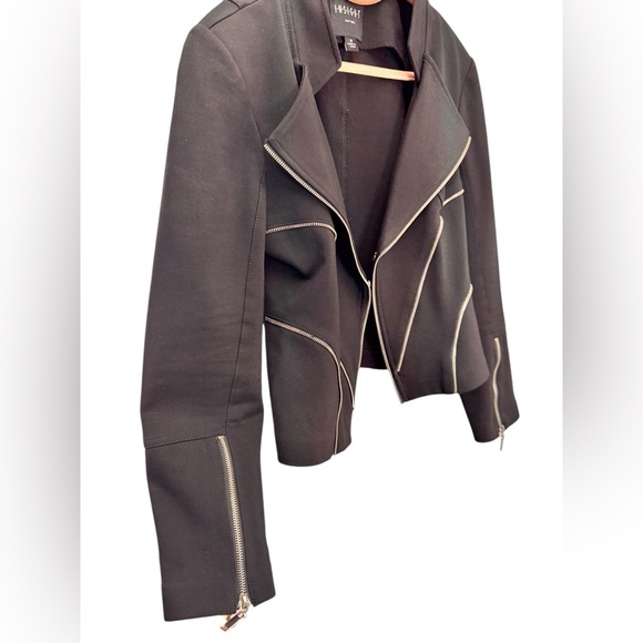 Insight . - Picture 4 of 11